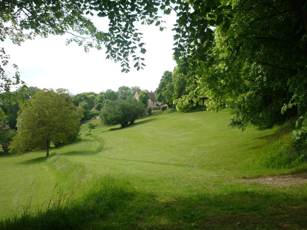 Les Hautes Sources - Esprit De France Ménilles Exterior photo