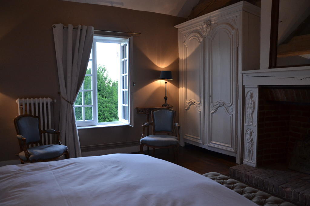 Les Hautes Sources - Esprit De France Ménilles Room photo